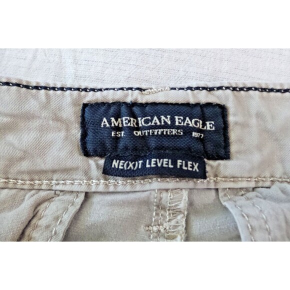 American Eagle Next Level Flex Shorts Khaki Size 30 Classic - Picture 2 of 11